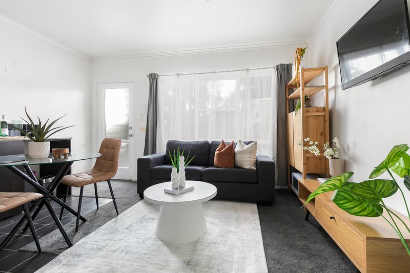 Photo - 8/27 The Grove, Coburg VIC 3058 - Image 3