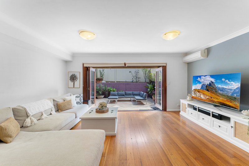 Photo - 8/272-276 Kingsway , Caringbah NSW 2229 - Image 2