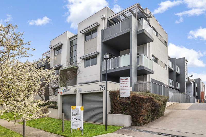 82/75 Elizabeth Jolley Crescent, Franklin ACT 2913