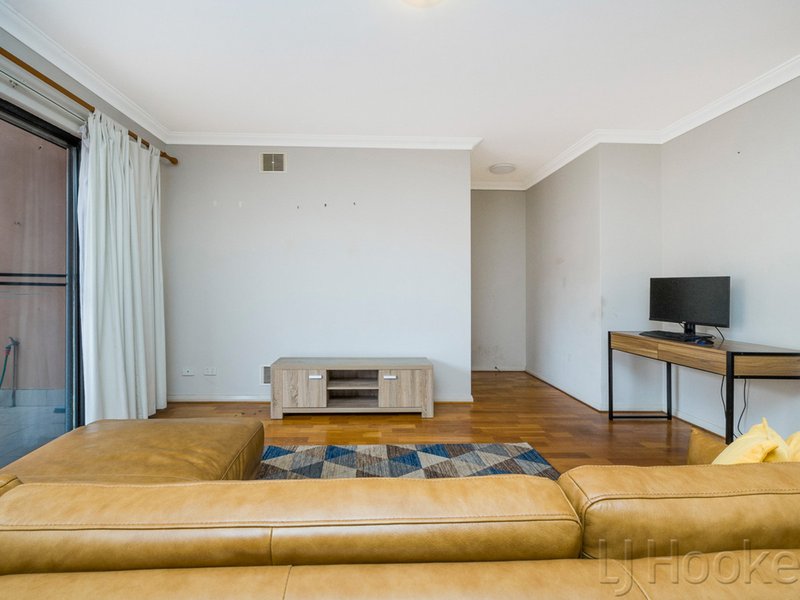 Photo - 8/28 Bronte Street, East Perth WA 6004 - Image 10