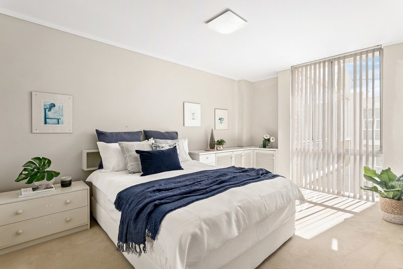 Photo - 8/28 Cliff Road, Wollongong NSW 2500 - Image 7