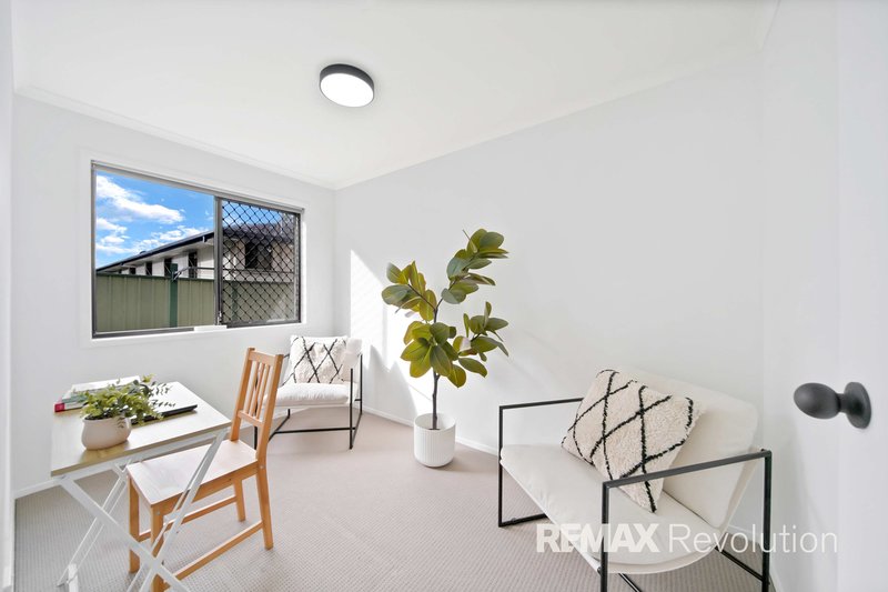 Photo - 8/28 Defiance Road, Logan Central QLD 4114 - Image 9