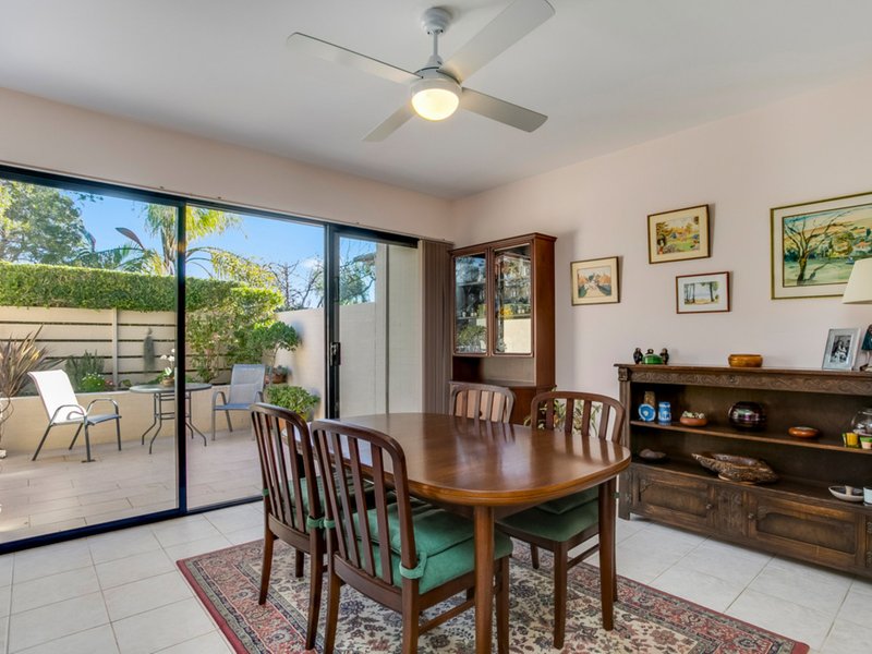 Photo - 8/28 Golf Avenue, Mona Vale NSW 2103 - Image 2