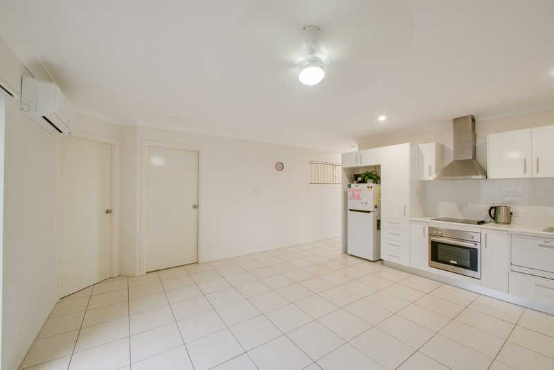 Photo - 8/282 Brisbane Street, West Ipswich QLD 4305 - Image 1