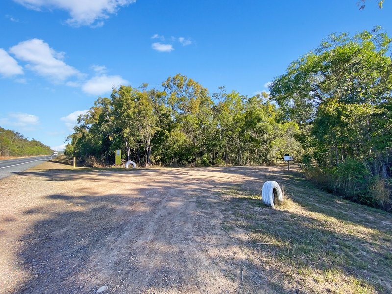 82849 Bruce Highway, Clairview QLD 4741