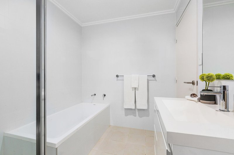 Photo - 8/285-287 Condamine Street, Manly Vale NSW 2093 - Image 5