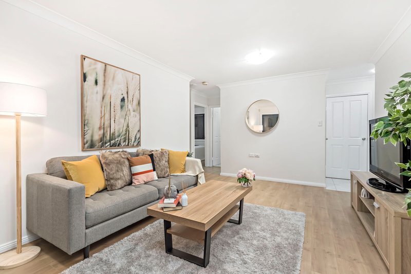 Photo - 8/29-33 Stapleton Street, Wentworthville NSW 2145 - Image 5