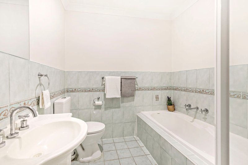 Photo - 8/29-33 Stapleton Street, Wentworthville NSW 2145 - Image 13