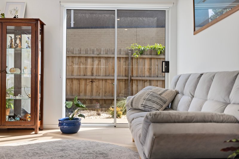 Photo - 8/29 Athol Court, Langwarrin VIC 3910 - Image 8