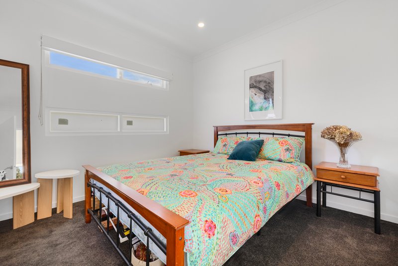Photo - 8/29 Athol Court, Langwarrin VIC 3910 - Image 11