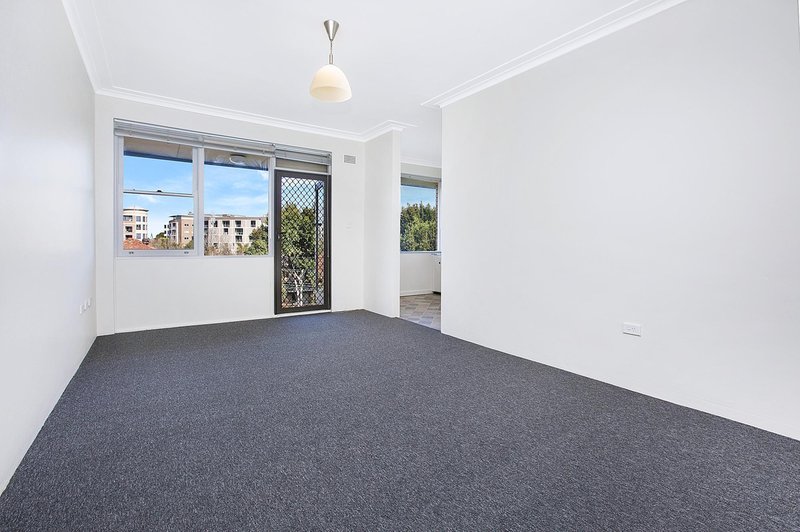 Photo - 8/29 Elizabeth Street, Ashfield NSW 2131 - Image 2