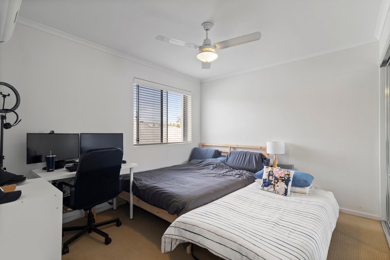 Photo - 8/29 Farm Street, Newmarket QLD 4051 - Image 6