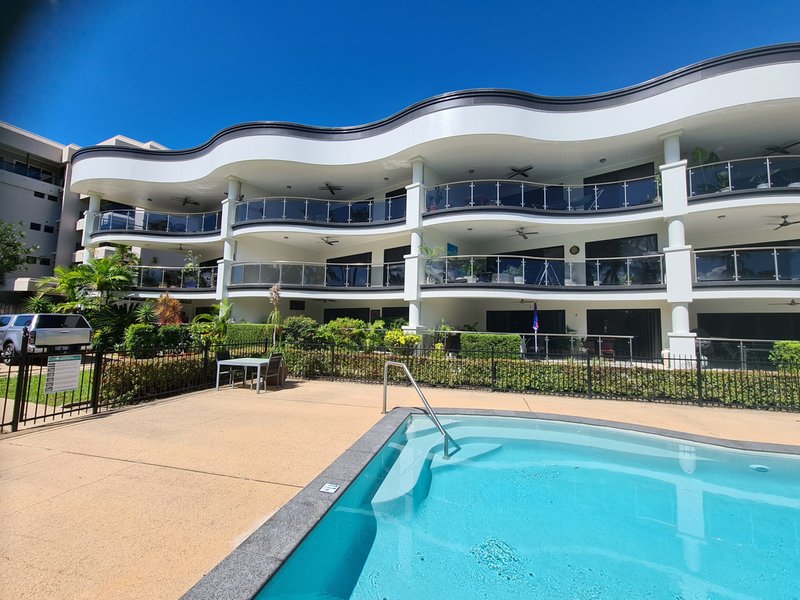 Photo - 8/291 Esplanade , Cairns North QLD 4870 - Image 1