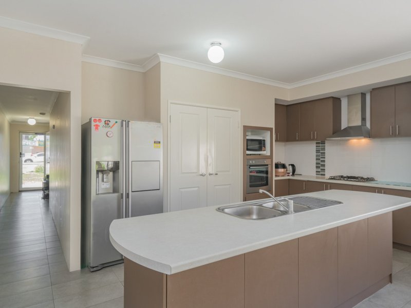 Photo - 82B Acton Avenue, Rivervale WA 6103 - Image 3