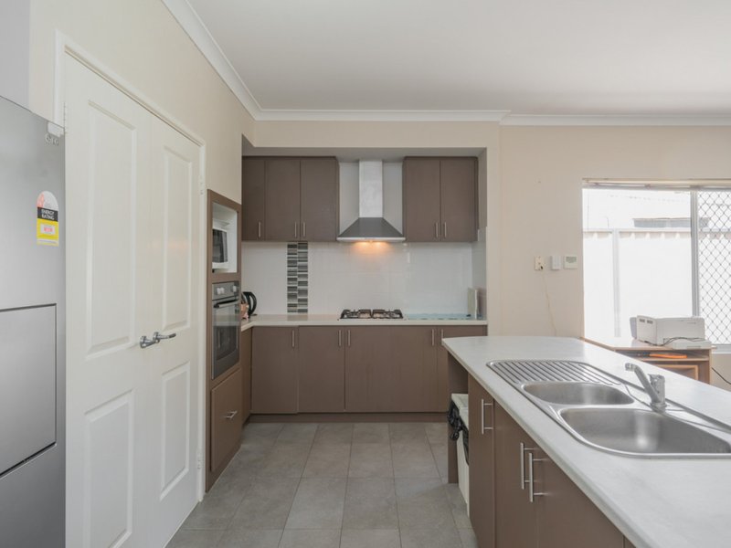 Photo - 82B Acton Avenue, Rivervale WA 6103 - Image 4