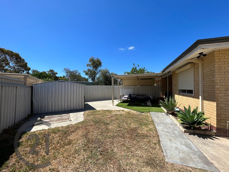 Photo - 82B Parade Road, Withers WA 6230 - Image 11