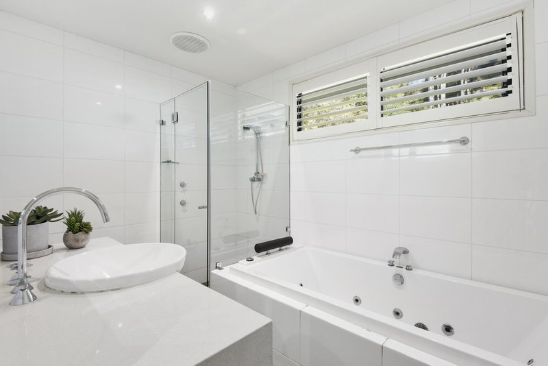 Photo - 82d Cabbage Tree Road, Bayview NSW 2104 - Image 11