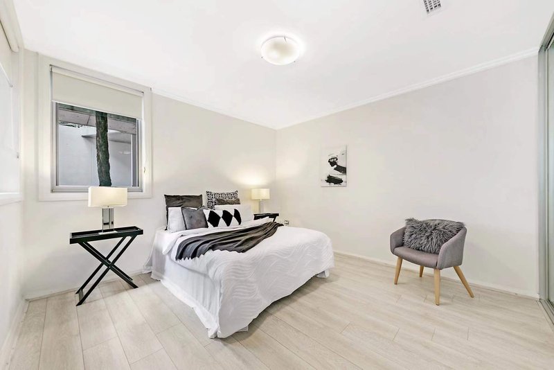 Photo - 8/3-5 Nola Road, Roseville NSW 2069 - Image 4