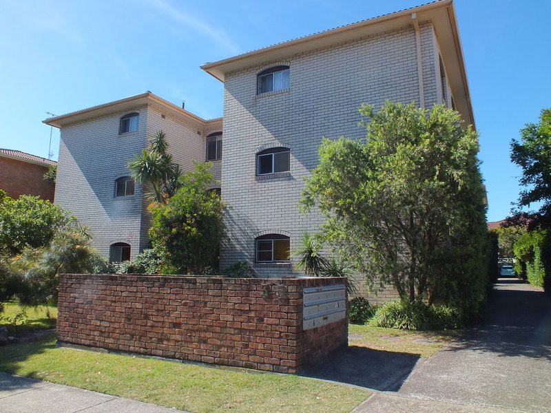 Photo - 8/3-5 Wetherill Street, Narrabeen NSW 2101 - Image 2