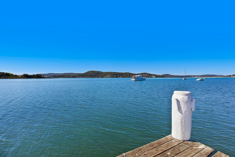 Photo - 83 Albany Street, Point Frederick NSW 2250 - Image 7