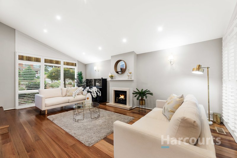 83 Amersham Drive, Wantirna VIC 3152