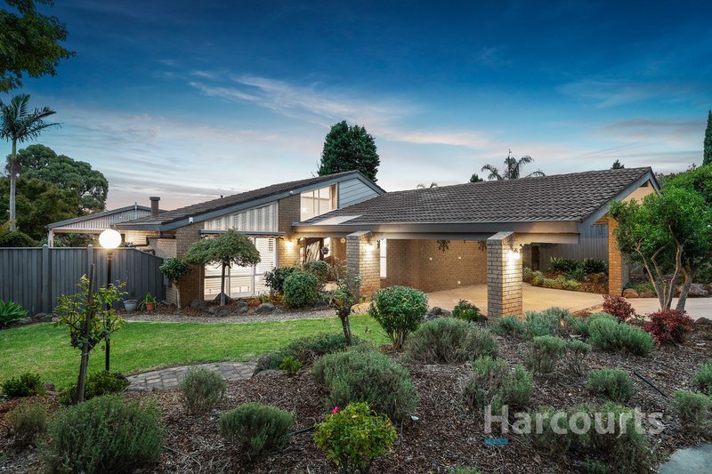 Photo - 83 Amersham Drive, Wantirna VIC 3152 - Image 13