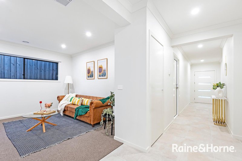 Photo - 83 Apsley Parkway, Nar Nar Goon North VIC 3812 - Image 4