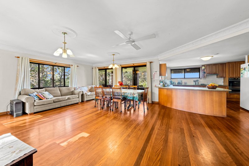 Photo - 83 Arafura Street, Upper Mount Gravatt QLD 4122 - Image 7