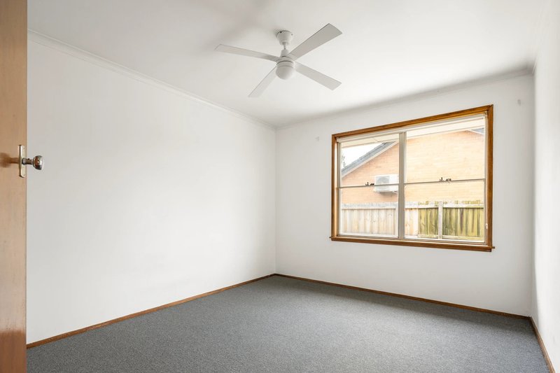 Photo - 83 Armata Crescent, Frankston North VIC 3200 - Image 7