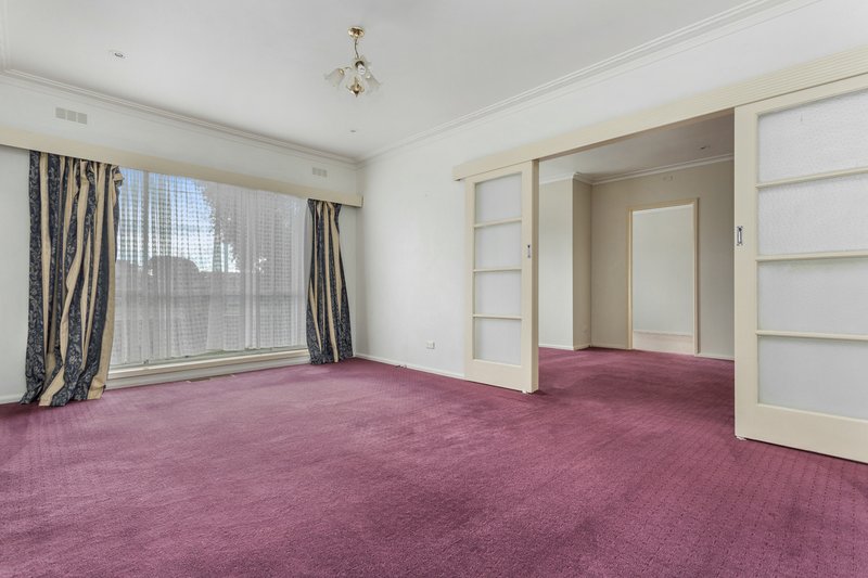 Photo - 83 Bayne Street, North Bendigo VIC 3550 - Image 4