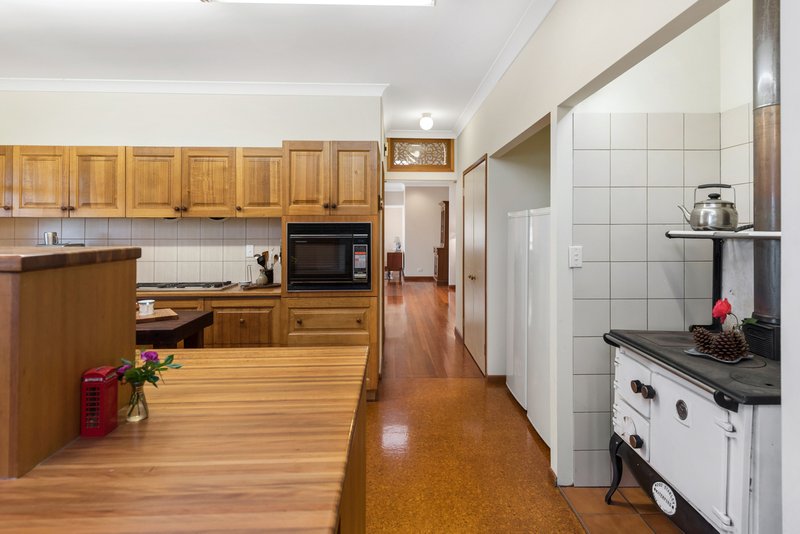 Photo - 83 Belclare Street, The Gap QLD 4061 - Image 10