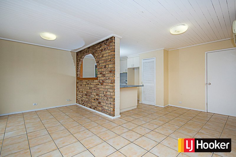 Photo - 83 Blackwood Terrace, Holder ACT 2611 - Image 6