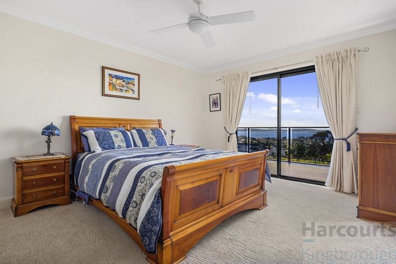 Photo - 83 Burwood Drive, Blackmans Bay TAS 7052 - Image 7