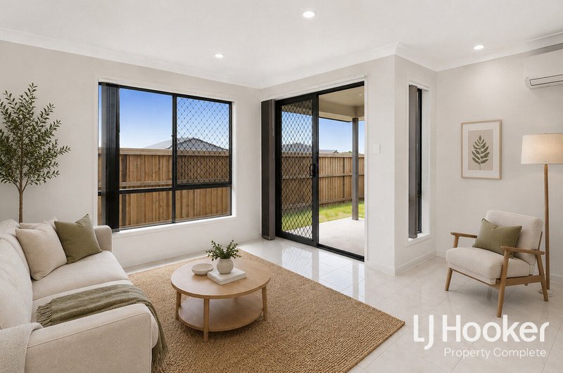 Photo - 83 Buxton Avenue, Yarrabilba QLD 4207 - Image 3
