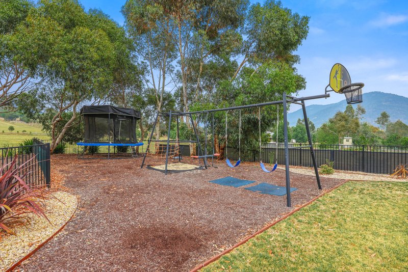 Photo - 83 Catherine Way, Tamworth NSW 2340 - Image 18