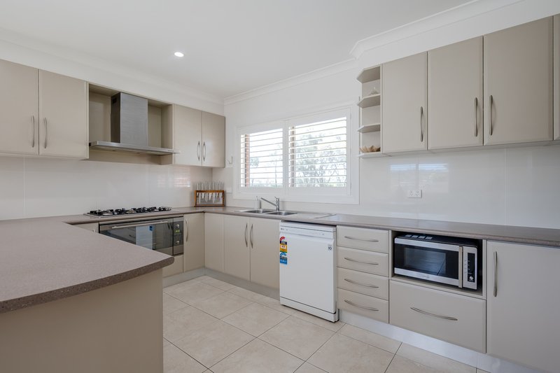 Photo - 83 Citrus Road, Griffith NSW 2680 - Image 3
