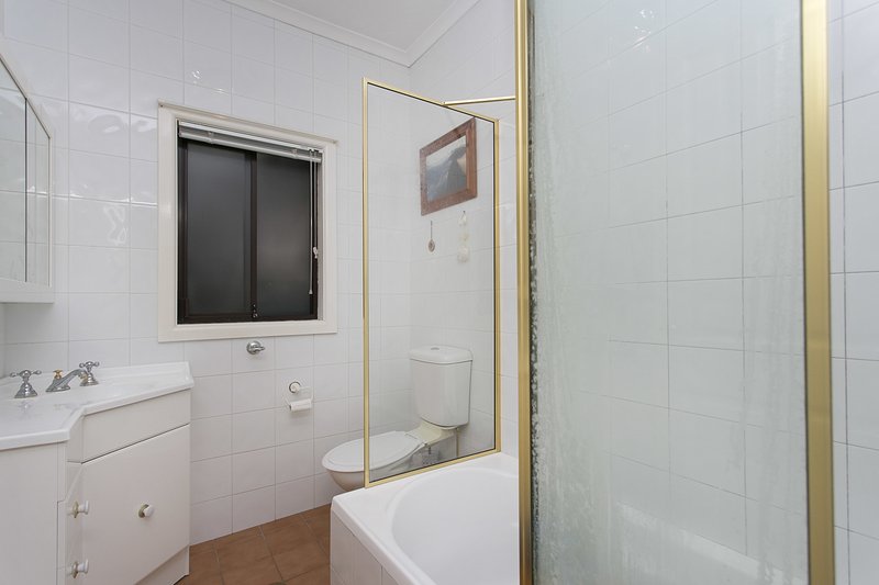 Photo - 83 Crammond Boulevarde , Caringbah NSW 2229 - Image 7