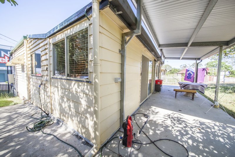 Photo - 83 Darling Street West , West Ipswich QLD 4305 - Image 4