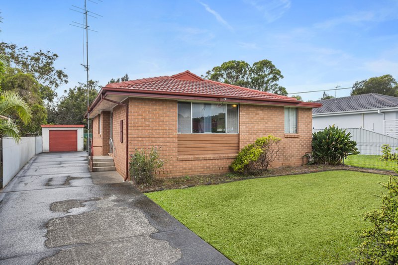 83 Devonshire Crescent, Oak Flats NSW 2529