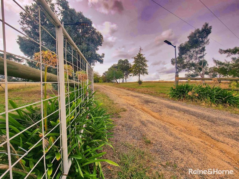 Photo - 83 Donges Road, Young NSW 2594 - Image 24