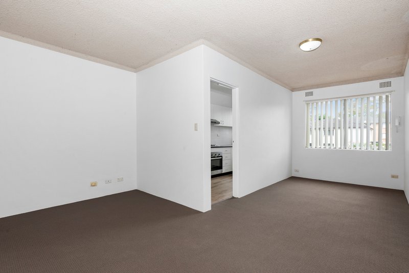 Photo - 8/3 Dunlop Street, North Parramatta NSW 2151 - Image 2