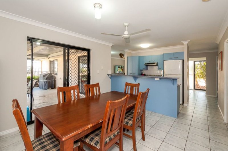 Photo - 83 Emmadale Drive, New Auckland QLD 4680 - Image 4