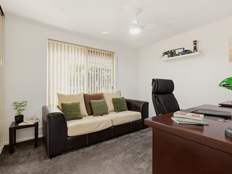 Photo - 83 Emmerson Drive, Morphett Vale SA 5162 - Image 14