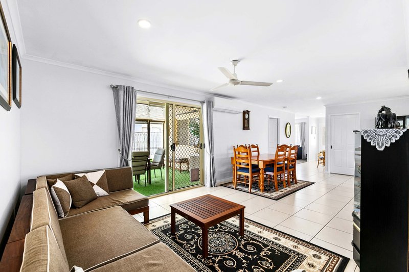 Photo - 83 Endeavour Way, Eli Waters QLD 4655 - Image 4