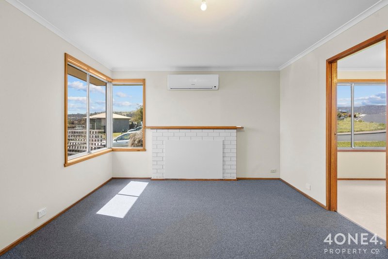 Photo - 83 Fisher Drive, Herdsmans Cove TAS 7030 - Image 4