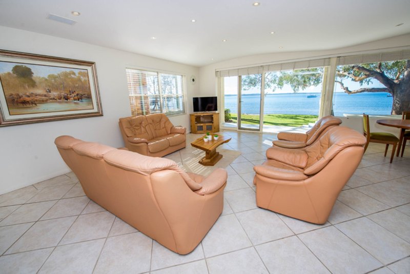 Photo - 83 Foreshore Drive, Salamander Bay NSW 2317 - Image 7