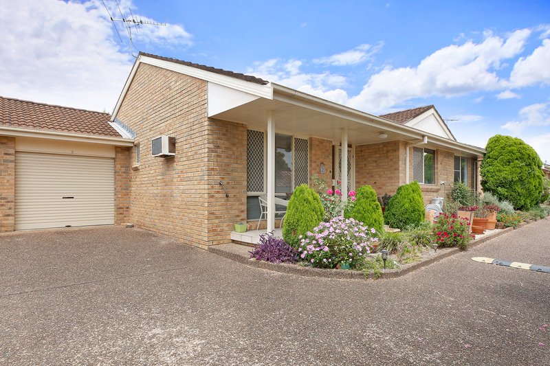 Photo - 8/3 Francis Street, Cardiff South NSW 2285 - Image 1