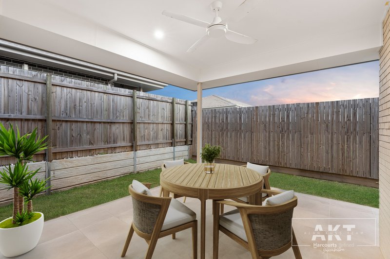 Photo - 83 Girramay Street, Yarrabilba QLD 4207 - Image 11