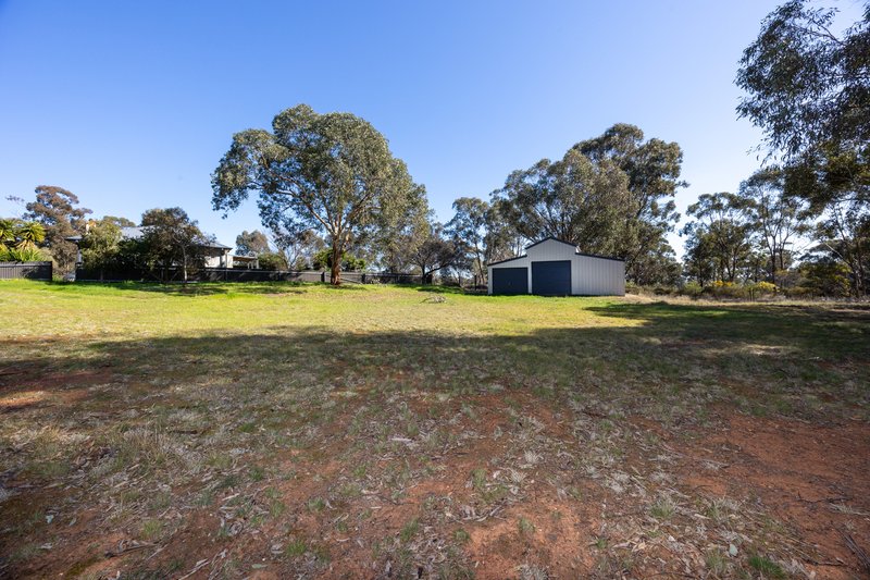 Photo - 83 Golf Club Road, Temora NSW 2666 - Image 15