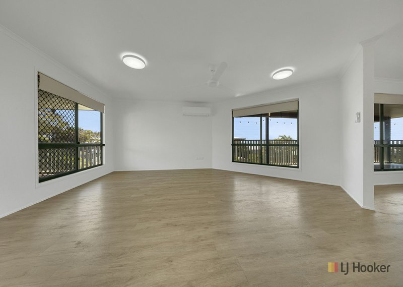 Photo - 83 Hampton Drive, Tannum Sands QLD 4680 - Image 5